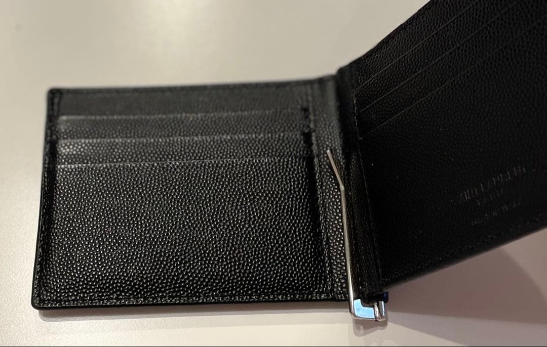 サンローラン 二つ折り財布 マネークリップ キャビアスキン メンズ 黒 箱あり