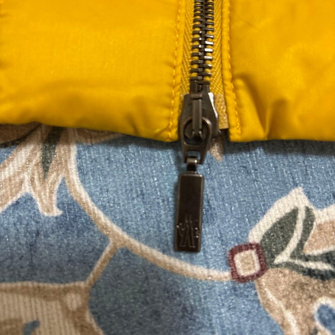 MONCLER イエロー 薄手ダウンベスト M