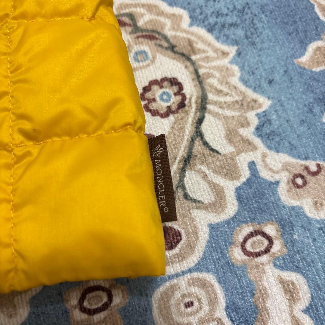 MONCLER イエロー 薄手ダウンベスト M