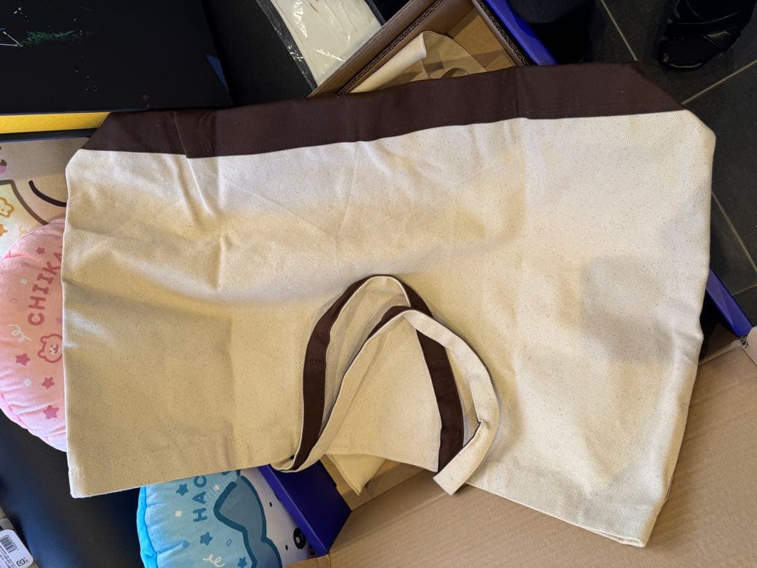 アート・デザイン・音楽 Louis Vuitton Sneakers by Virgil Abloh