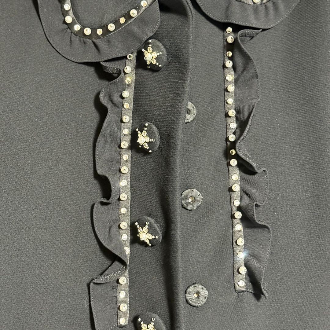 Xmasセール: miu miu ミュウミュウ フリル付き黒チェスターコート