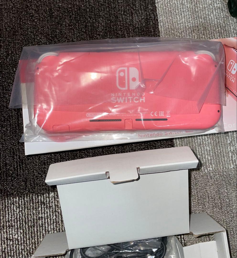 Nintendo Switch Lite コーラル　ピンク