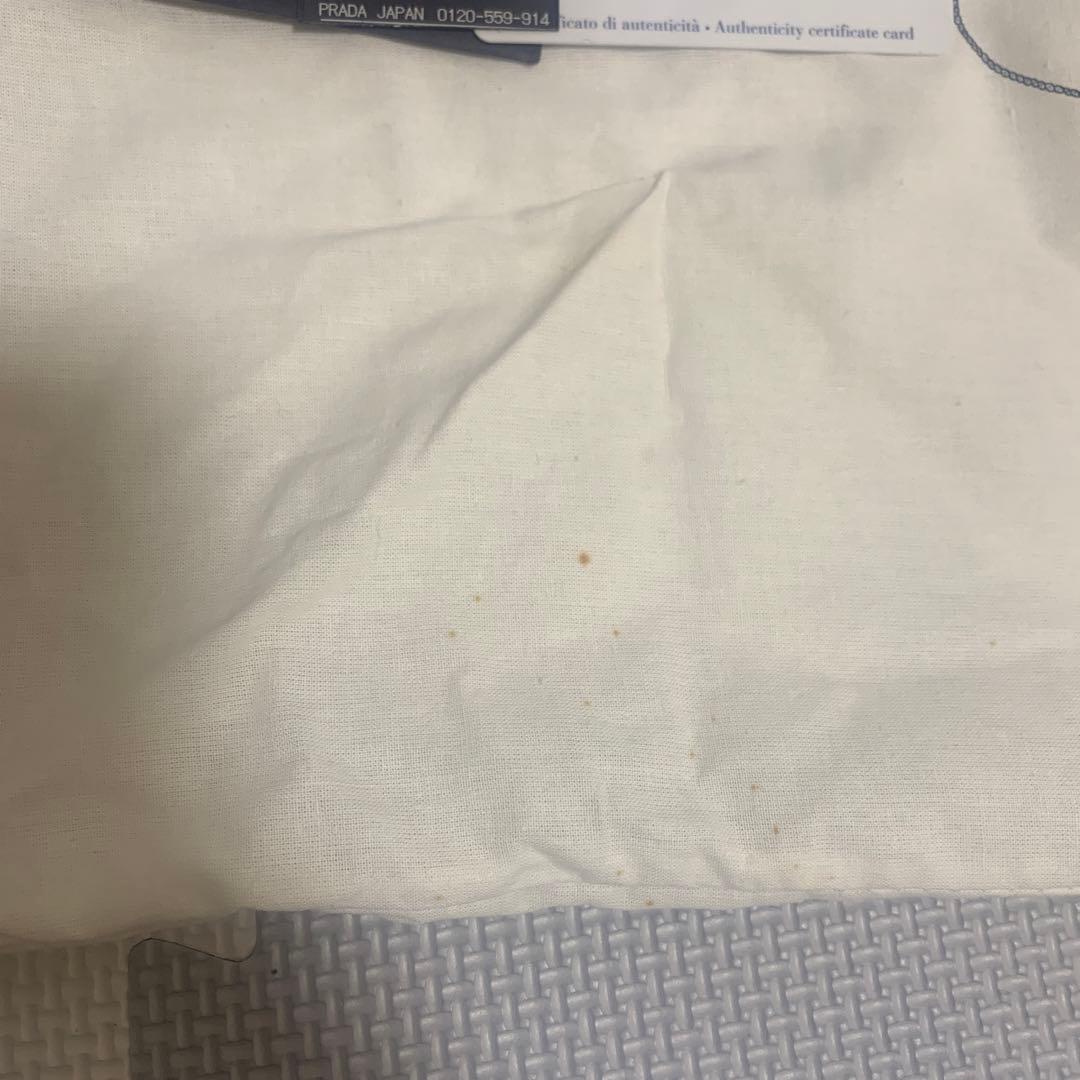 プラダ　カナパ