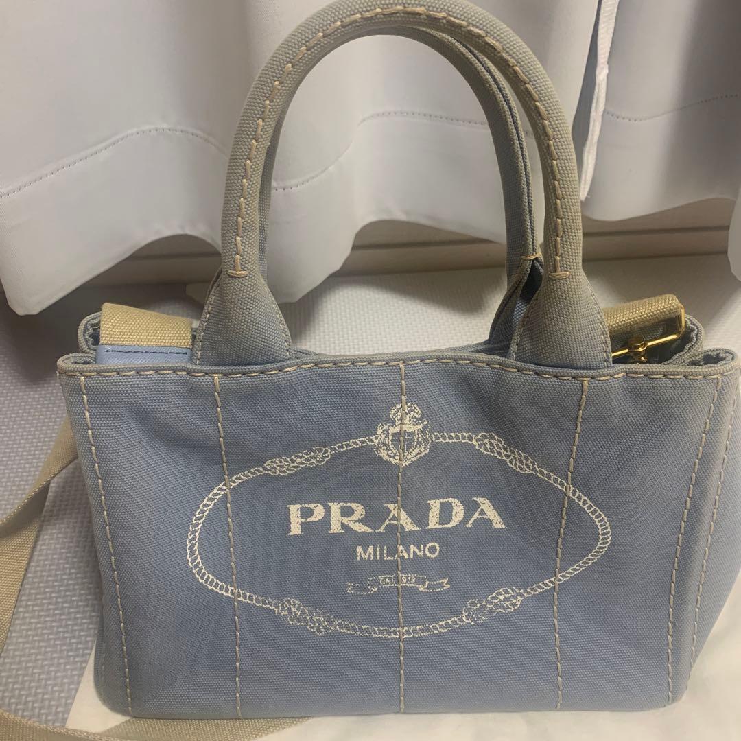 プラダ　カナパ