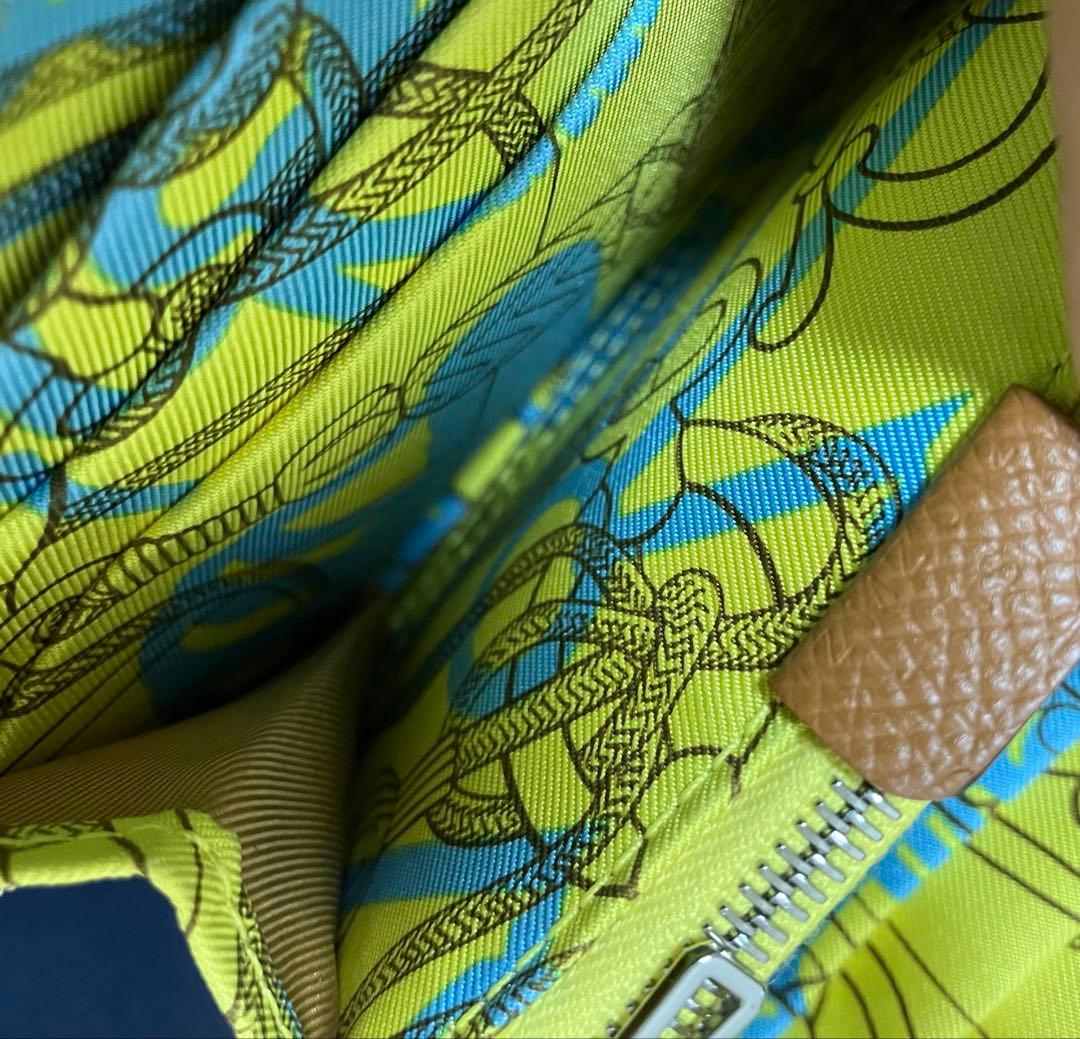 超美品★エルメス アザップ シルクイン コンパクト エプソン Z刻印 正規品