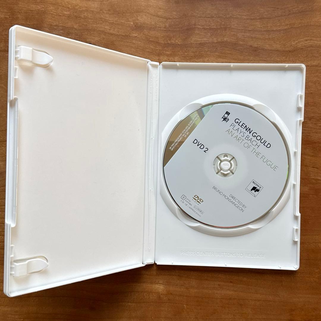 グレン・グールド・プレイズ・バッハ～ブリュノ・モンサンジョン監督三部作（3BD）