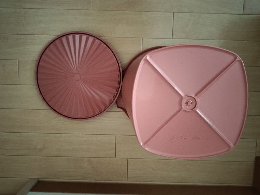 タッパーウエア マキシクイーンデコレーター＆マキシデコレーター＆ジャイアント3個