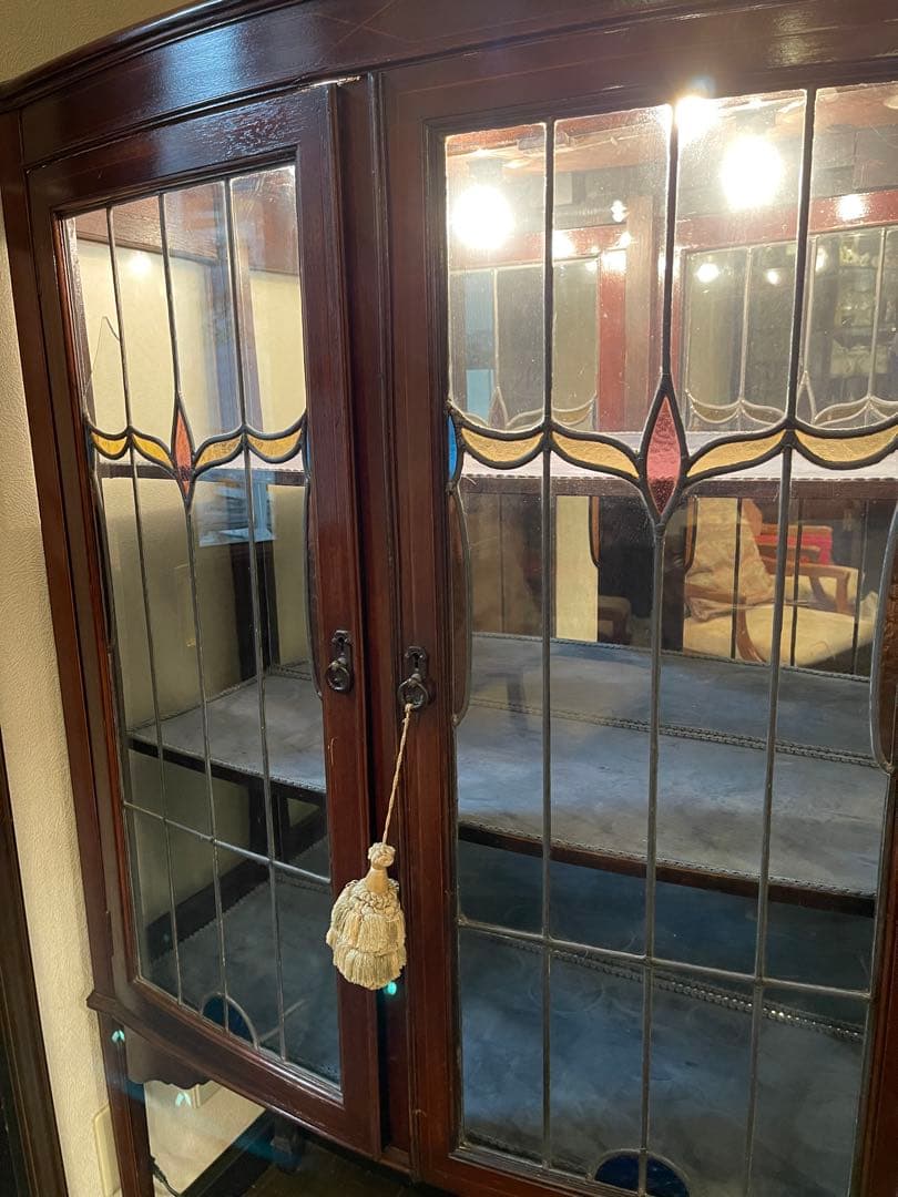 アンティーク木製キャビネット ステンドグラス付き