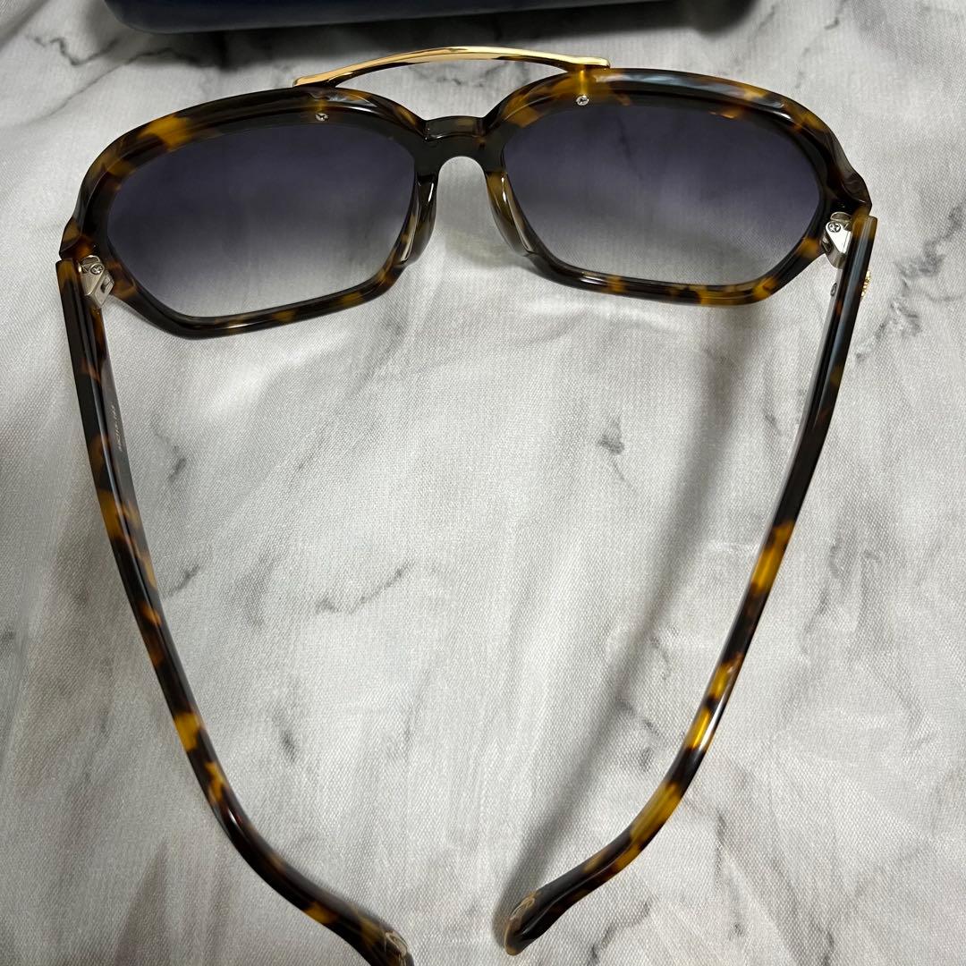 Vivienne Westwoodサングラス ケース付き