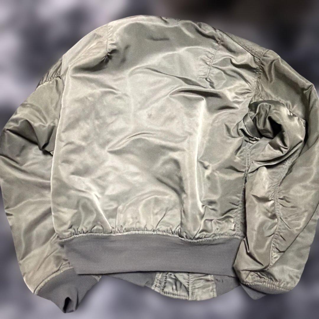 Alpha MA-1 オリーブグリーン