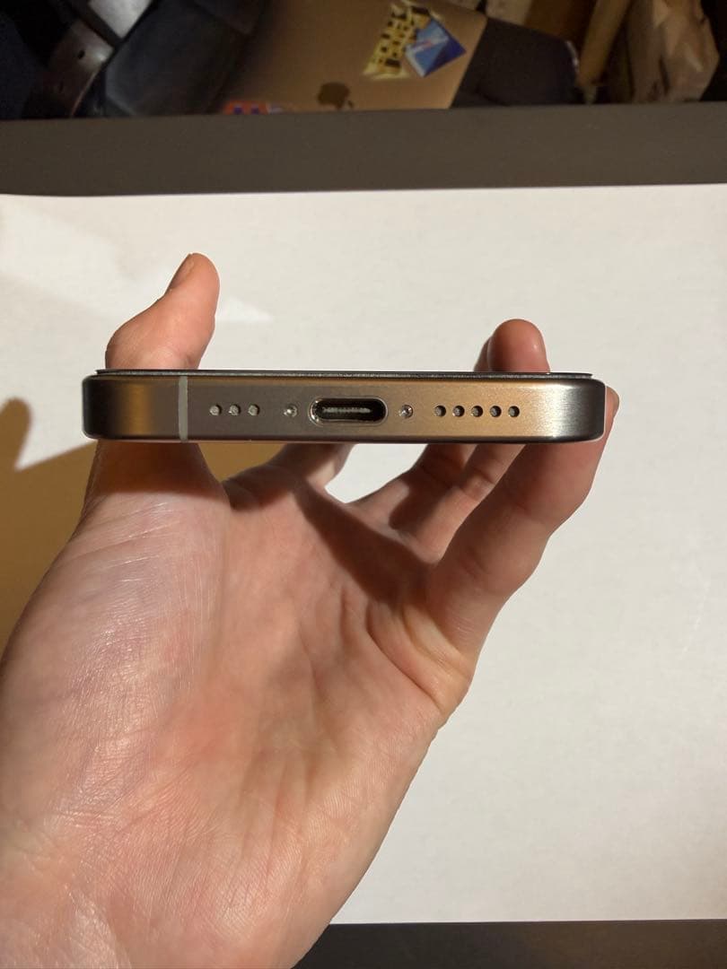 【美品】iPhone15pro 128GB ナチュラルチタニウム