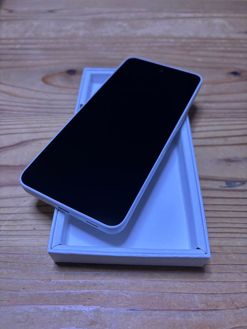 AQUOS wish 5 ホワイト 本体　新品未使用品