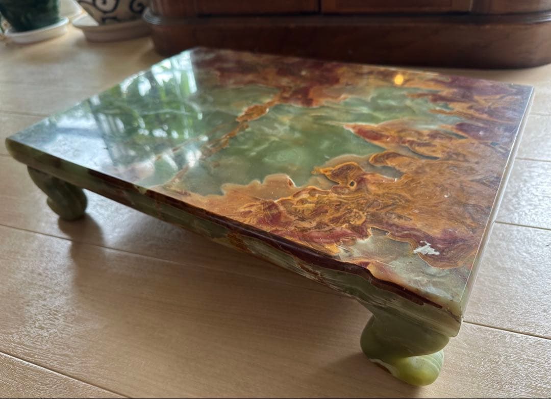 天然石 グリーンオニックス　四脚付き　花台　置台