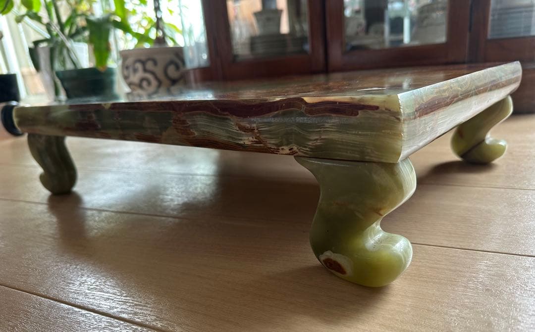 天然石 グリーンオニックス　四脚付き　花台　置台