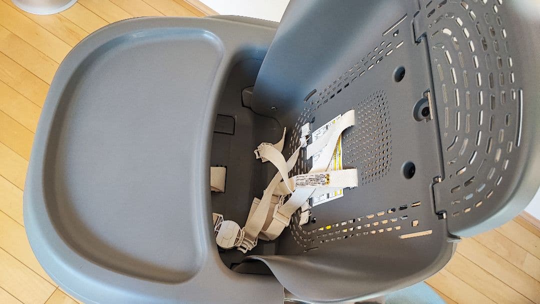 コンビ　ネムリラ　オートスウィング　双子