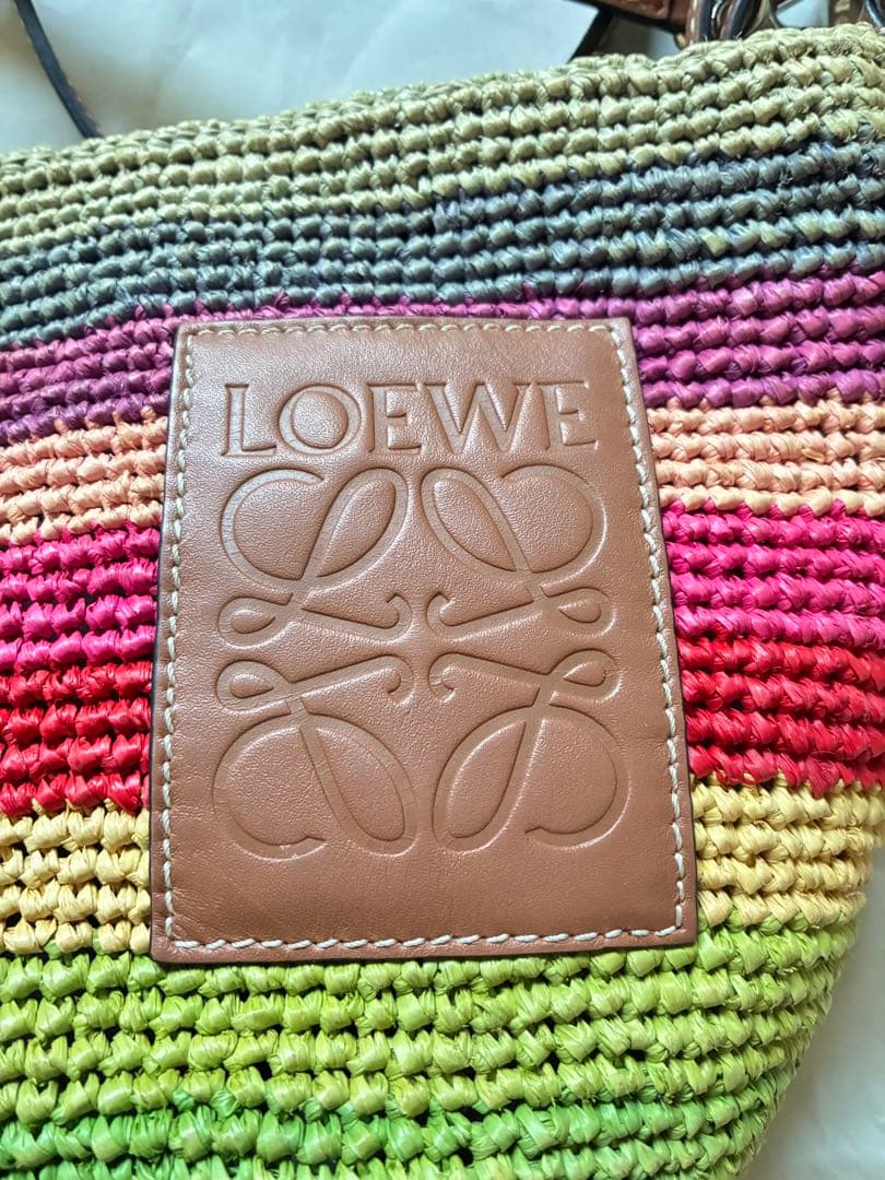 ロエベ　レインボーショルダーバッグ　カゴバッグ