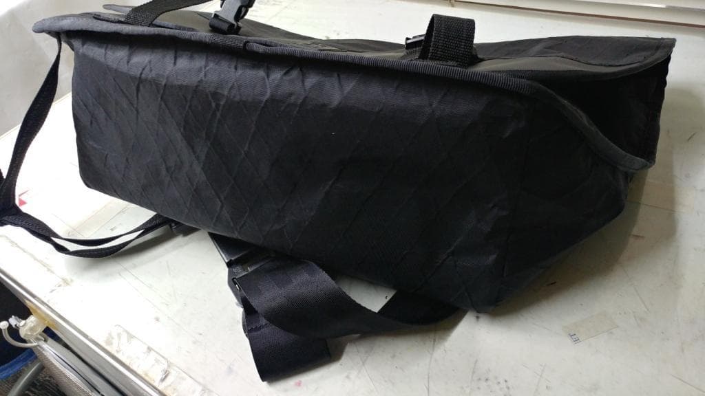 e*0様 メッセンジャーバッグ BLCKCHRM COLLECTION CTZ