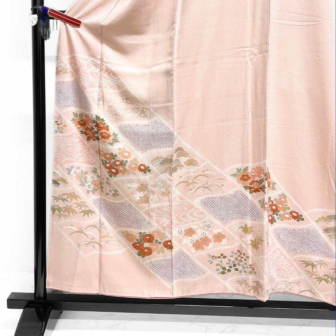 付け下げ　絞り　金彩　松竹梅　菊　桜　牡丹　芝草　着物　122b d ms