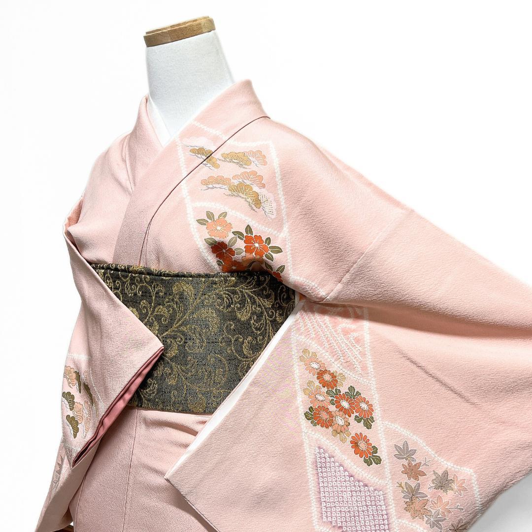 付け下げ　絞り　金彩　松竹梅　菊　桜　牡丹　芝草　着物　122b d ms