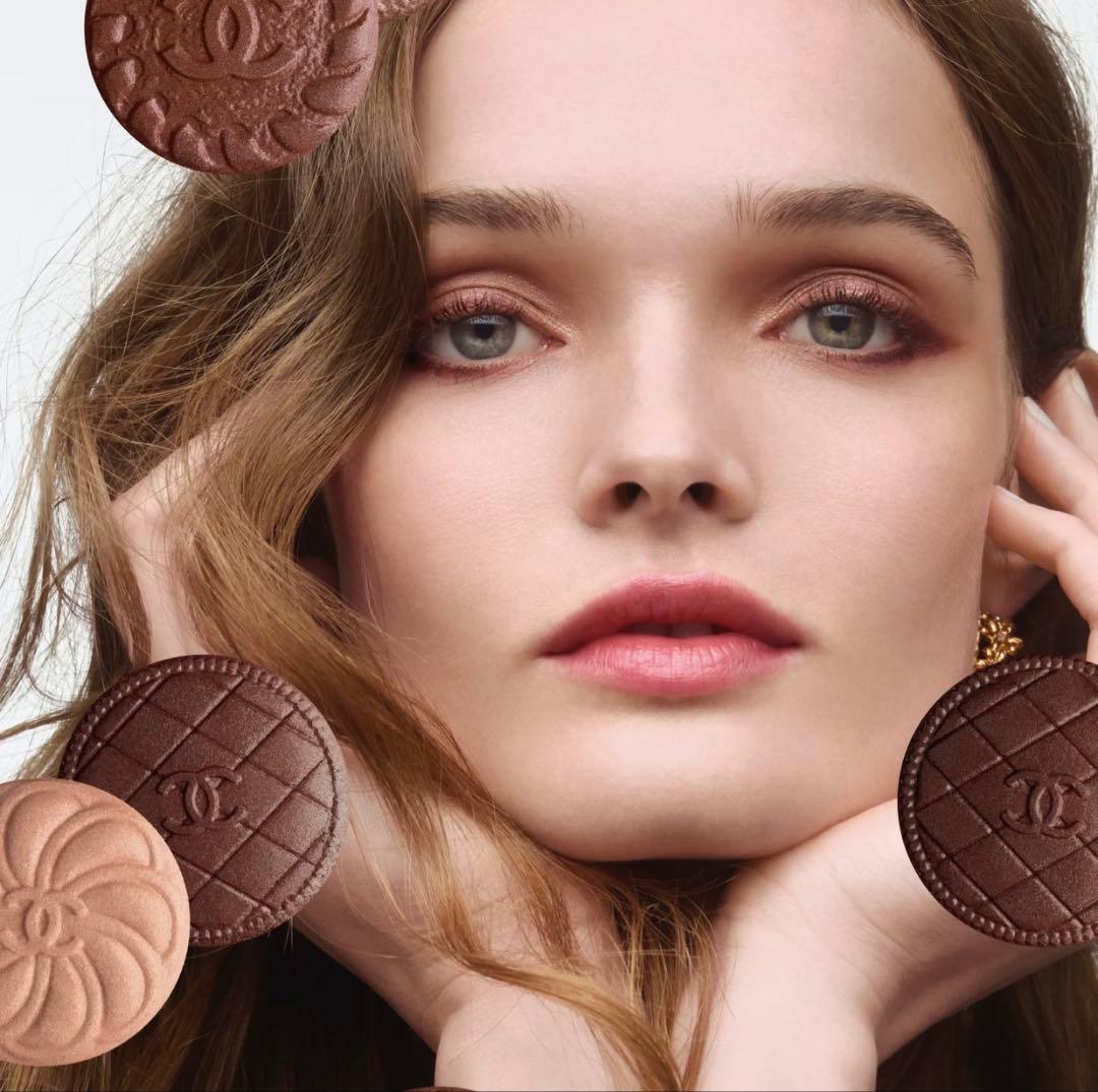 シャネル レ キャトル オンブル ブトン 219 ブトン クチュール