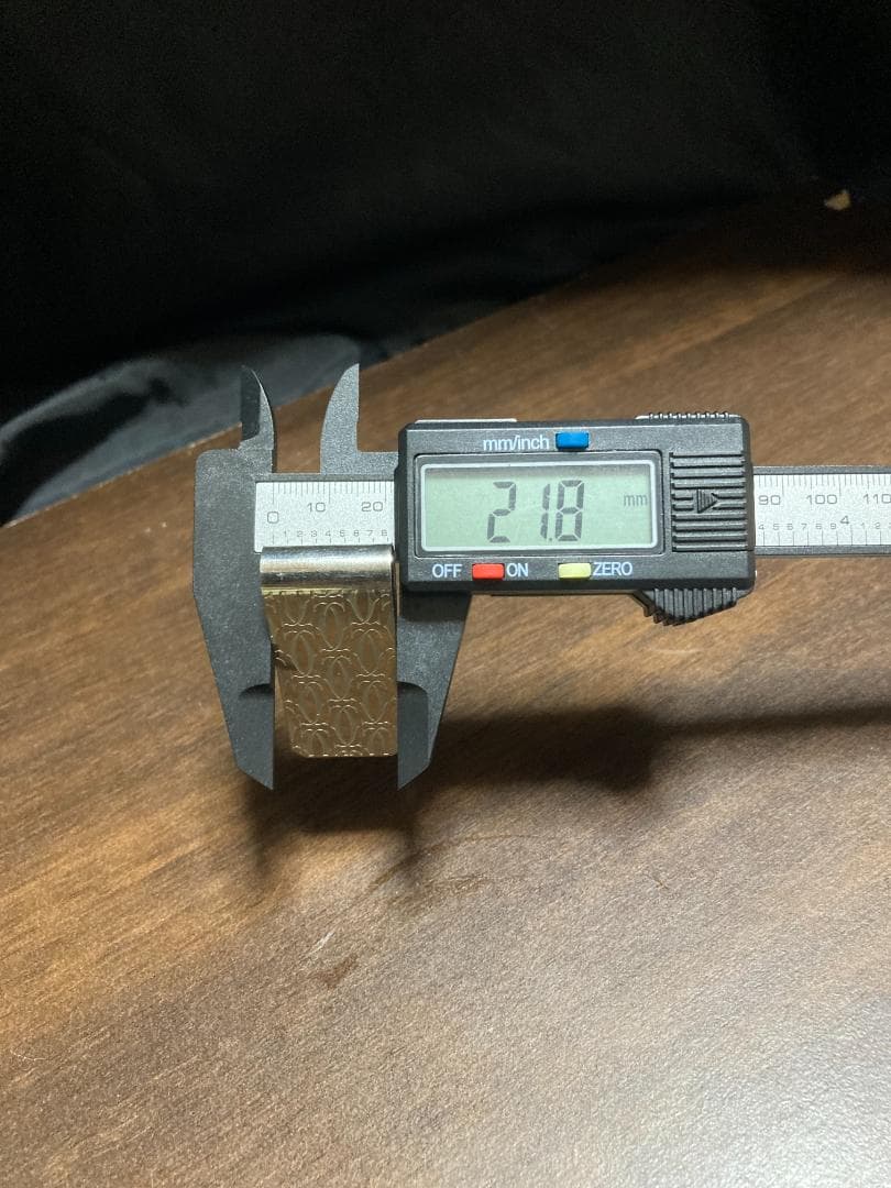 カルティエ Cドゥ 2C デコール マネークリップ ハッピーバースディ