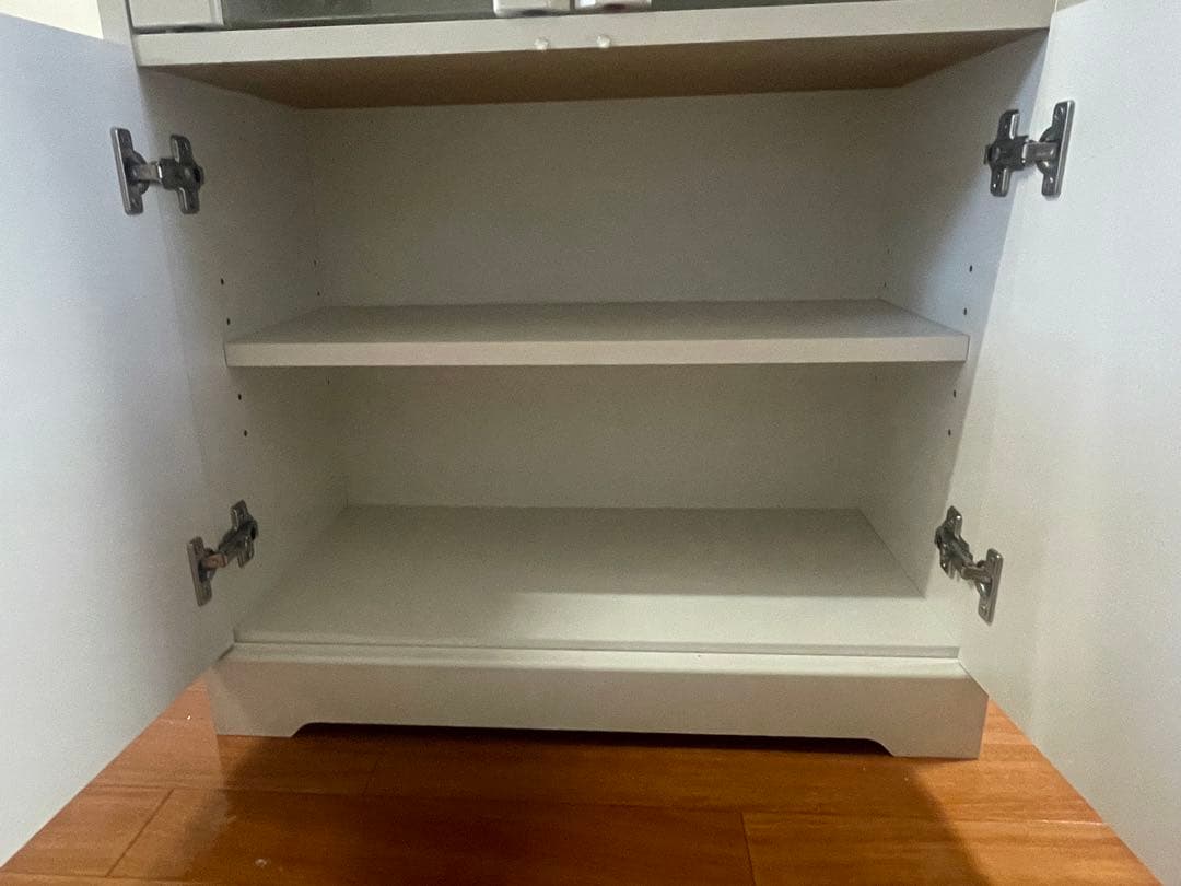 【再掲】シンプル可愛い♡⃛食器棚