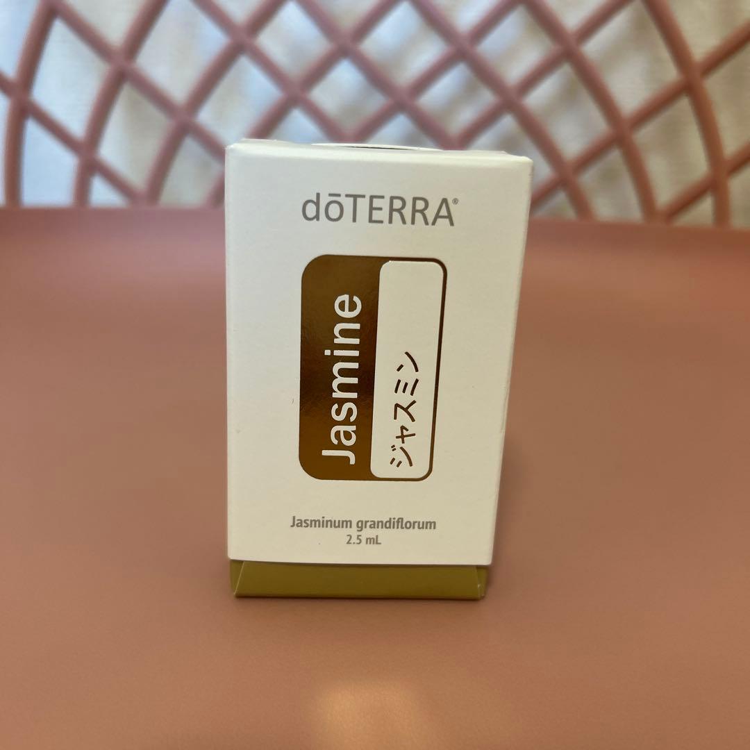 doTERRA Jasmine エッセンシャルオイル 2.5ml