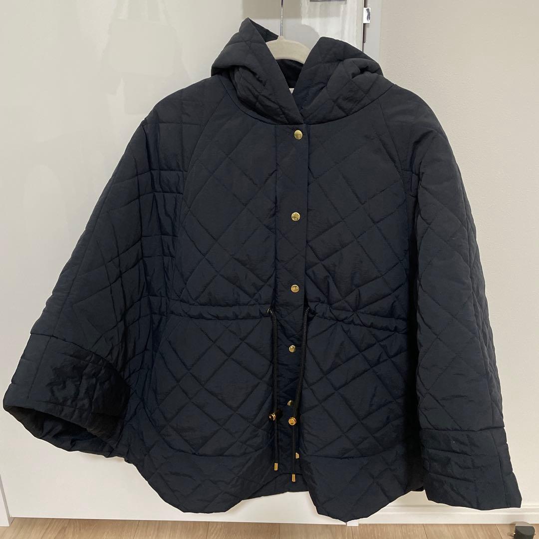 maison de Dolce. メゾンドドルテチェ キルティング ポンチョ