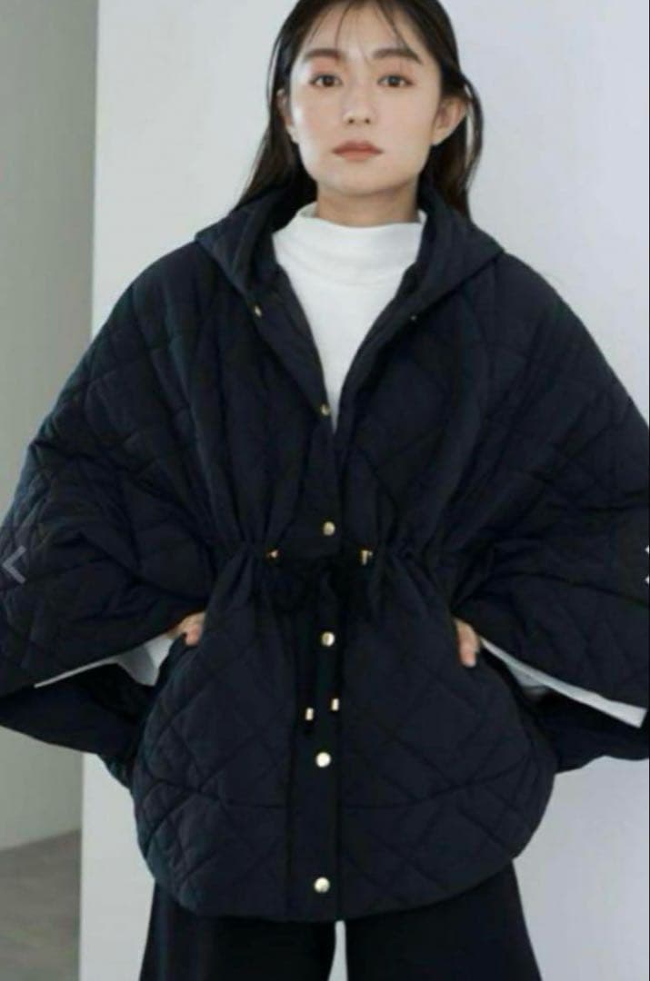 maison de Dolce. メゾンドドルテチェ キルティング ポンチョ