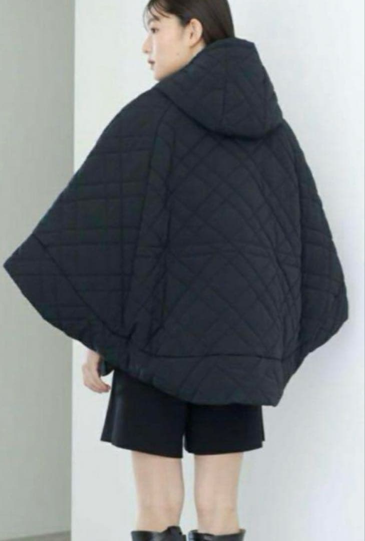 maison de Dolce. メゾンドドルテチェ キルティング ポンチョ