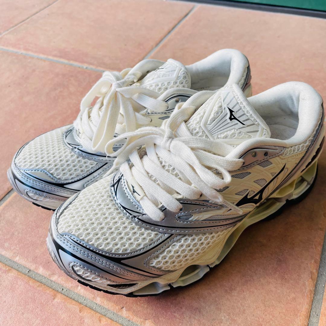 Mizuno Wave Prophecy ミズノウェーブプロフェシー 24cm