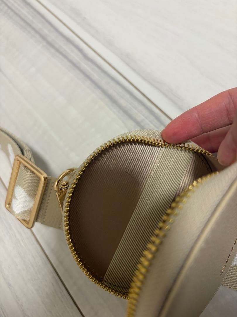 【美品】custype iPhoneケース17&アクセサリー4点セット