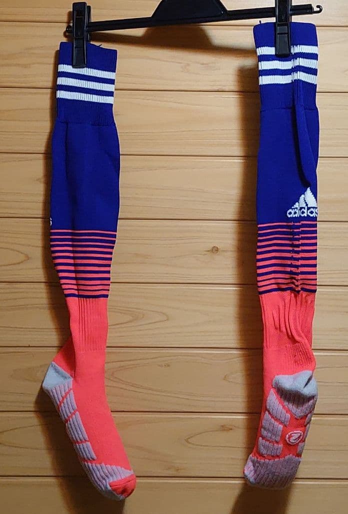 アディダス　サッカー日本代表ユニフォーム、上下＆ソックスセット　日本サイズ上下L