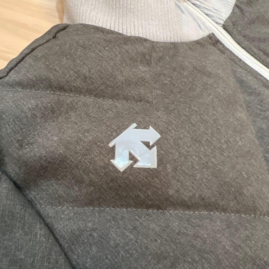 美品　汚れ無　定価5万　半額以下　高級ライン　デサントゴルフ　プレイダウン