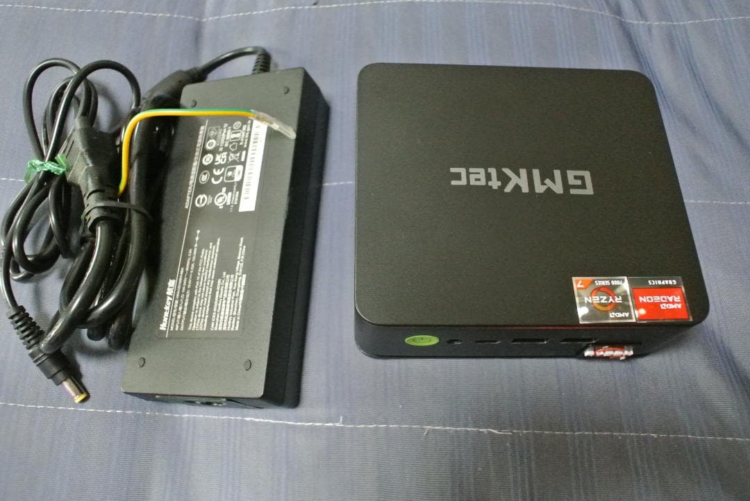 MiniPC NucBox K2（Ryzen7 7735HS,DDR5 8GB）