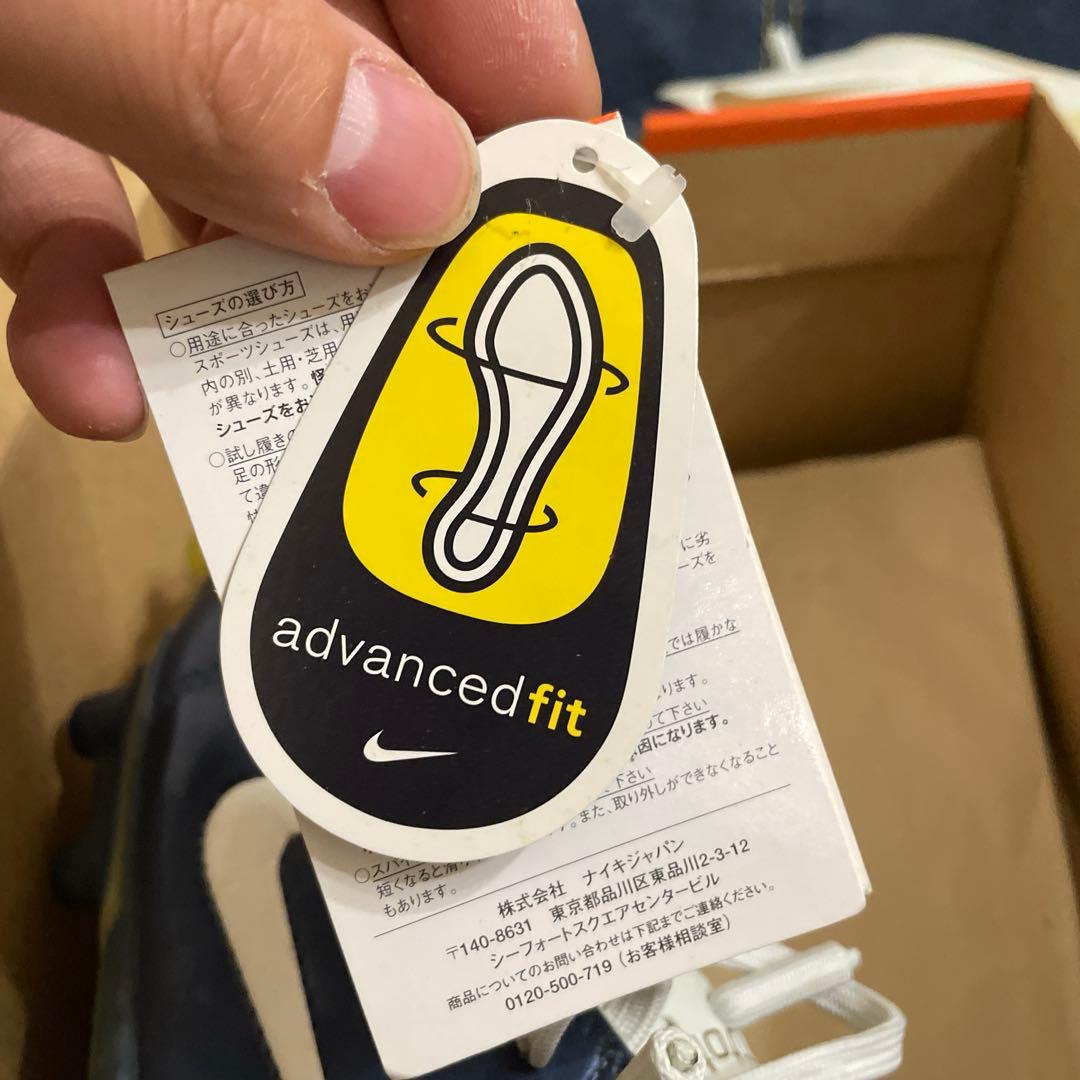 新品未使用　NIKE エアーズームトータル90 26センチ