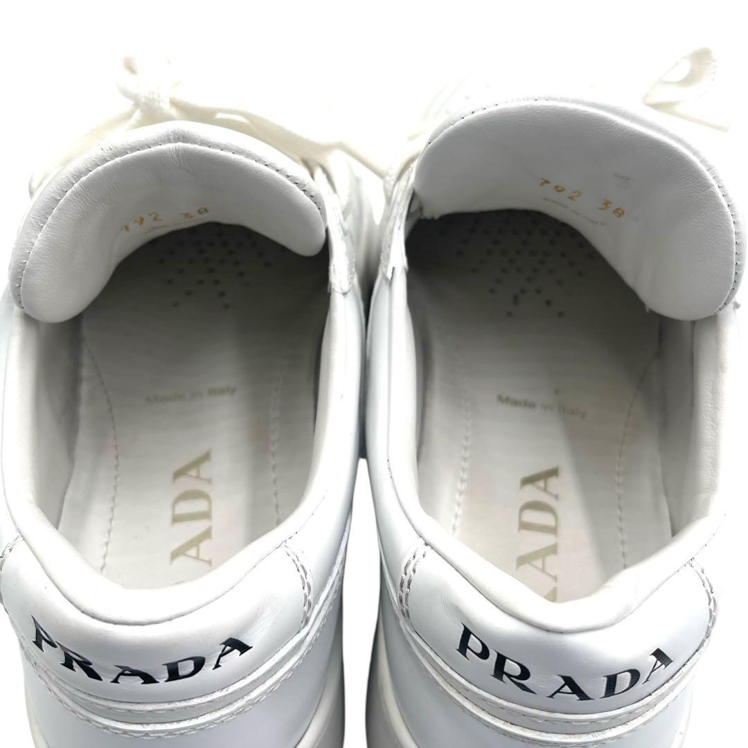 プラダ スニーカー 1E792M ローカット ダウンタウン トライアングルロゴ