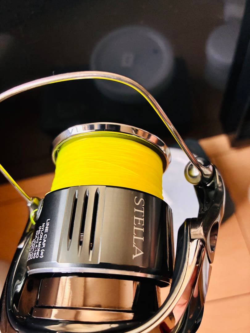 22 STELLA 4000XG スピニングリール