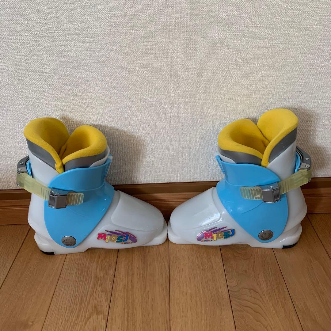 お値下げ‼️子供用スキー板 ストック ブーツ おまけ付き♪