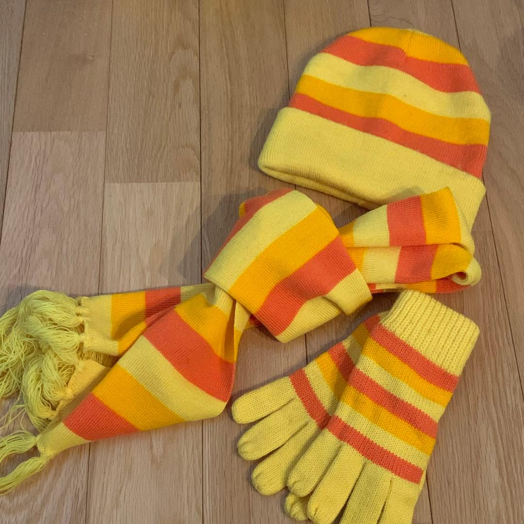 お値下げ‼️子供用スキー板 ストック ブーツ おまけ付き♪