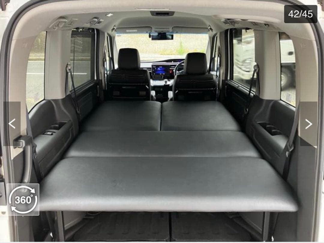 ステップワゴンRP5ベットキッド　ブラック