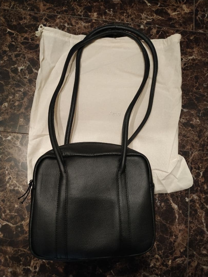 Aeta アエタ　ショルダーバッグ