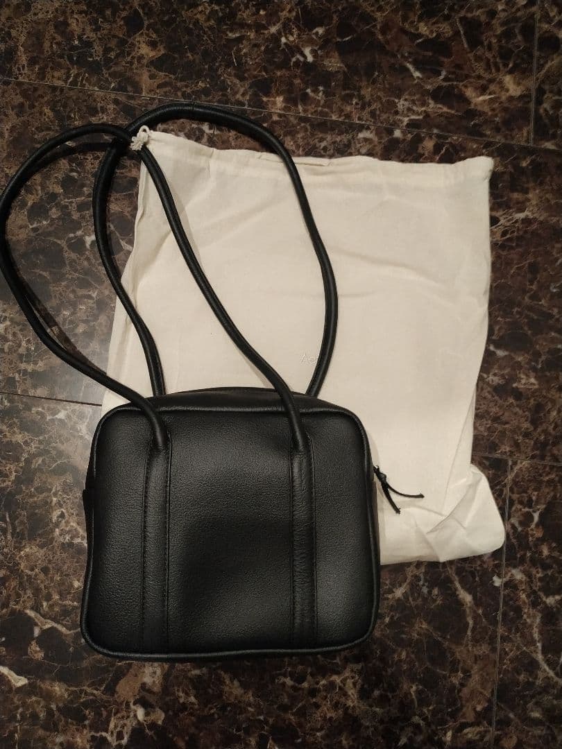 Aeta アエタ　ショルダーバッグ