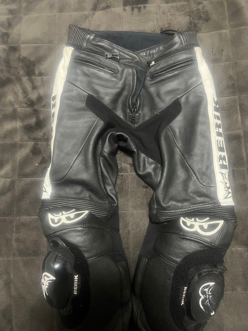 ベリック　セパレートレーシングスーツ　L