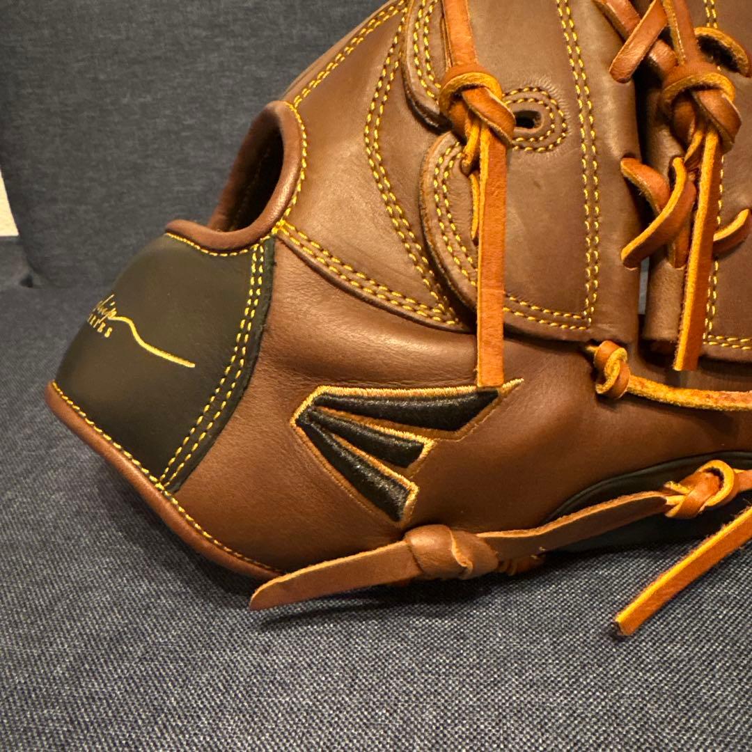 【日本未発売】EASTON FLAGSHIPシリーズ硬式投手用イーストン