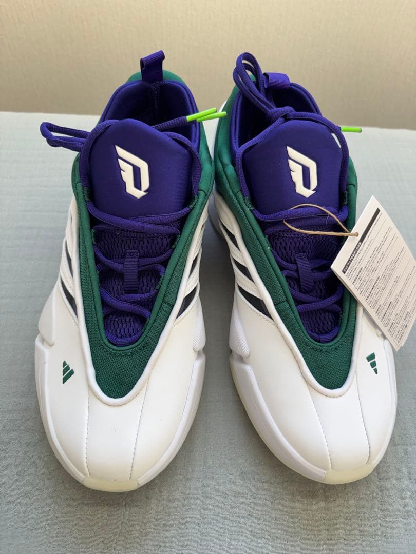 adidas バスケットシューズ 新品タグ付き ホワイト/グリーン/パープル