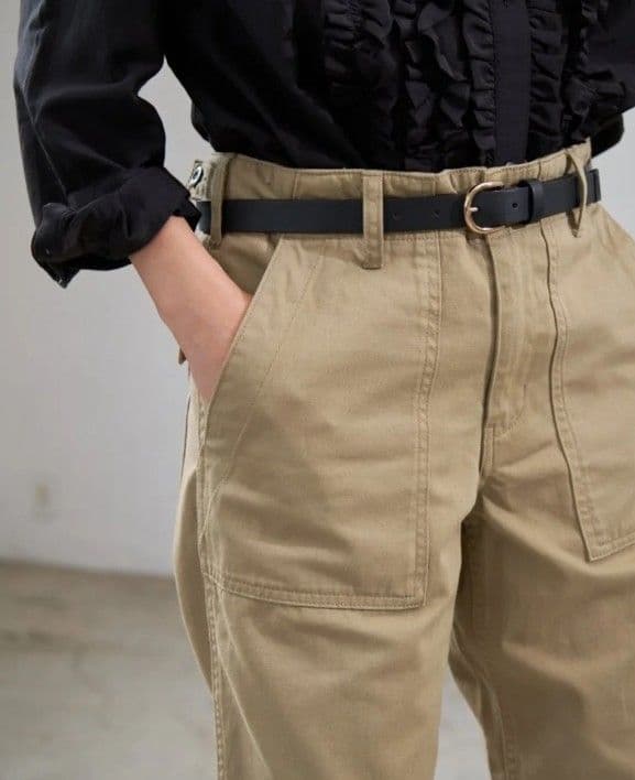 美品 スピックアンドスパン ルーズベイカーパンツベージュ 40