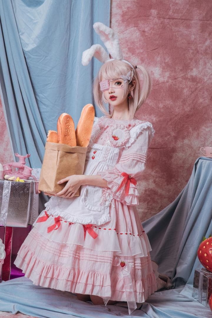 ロリータドレス＋いちご少女＋ワンピース＋エプロン＋アイマスク＋バッジ