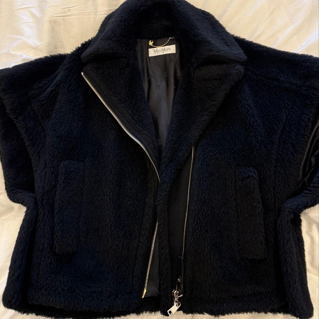 期間限定お値下げ　美品　MAXMARA マックスマーラ　テディ　ケープ