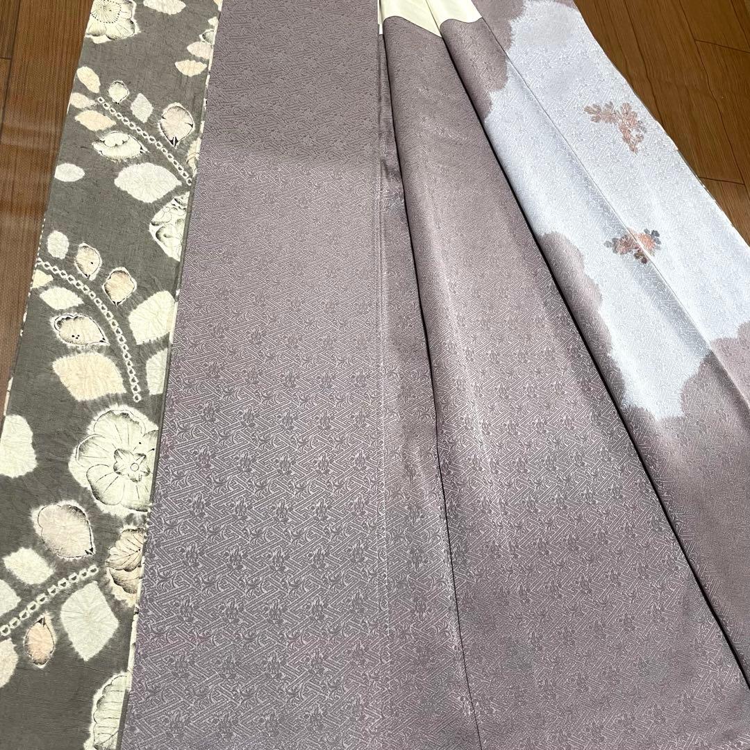 ⭐️ 西洞院辻が花　絞りの紬着物⭐️大脇一心　落款　作家物　グレー×白×薄ピンク
